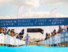 Borgo Egnazia Halbtriathlon – ein Debüt mit großem Erfolg