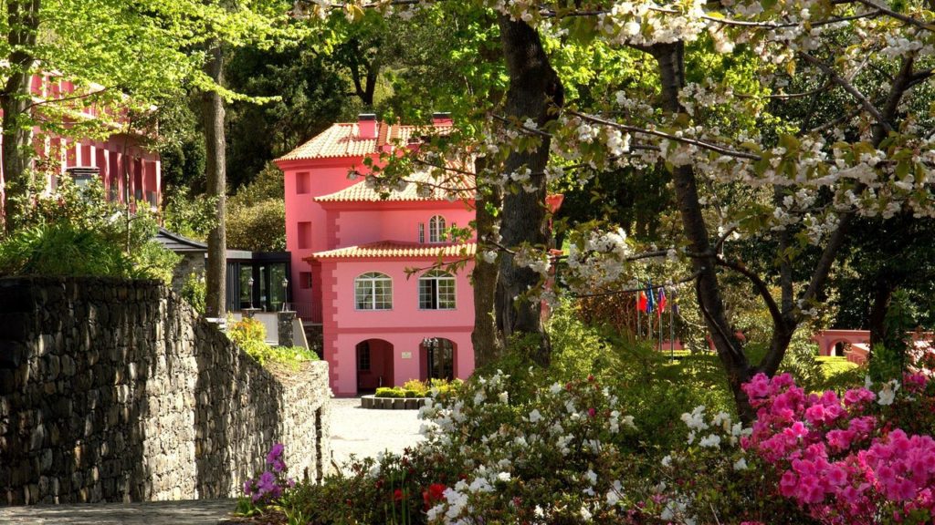 Umgeben von bezaubernden Gärten und Ländereien - die Quinta da Serra auf Madeira