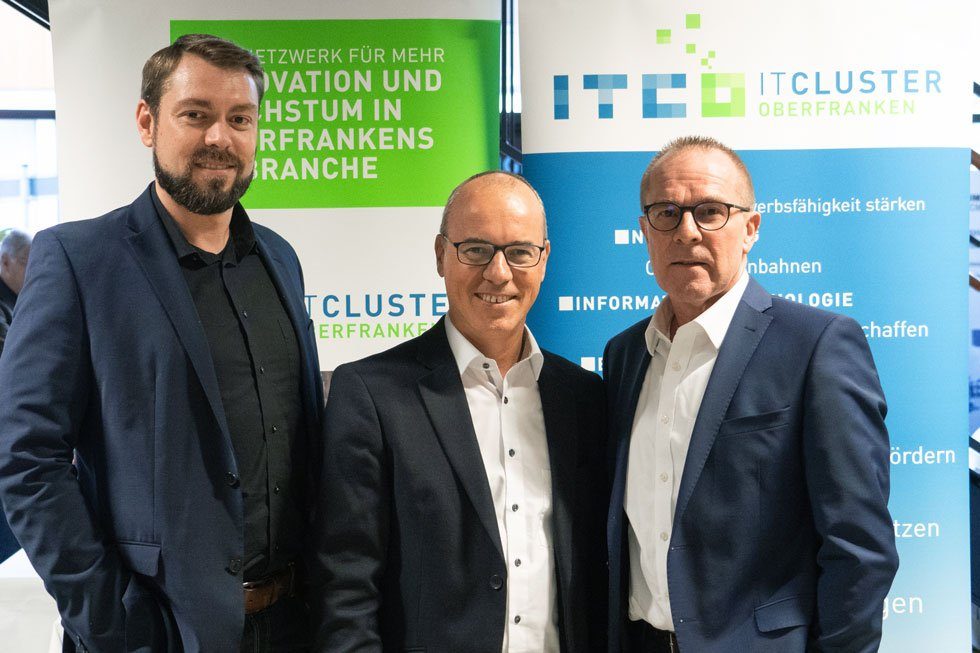 Die Vorstandschaft des IT-Clusters Oberfranken will 2020 den Digitalisierungs-Dialog zwischen Wirtschaft und Politik fördern: