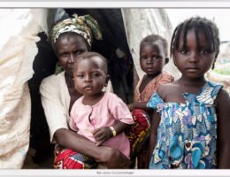 Armut und Hunger gehen nicht in Quarantäne / TV-Wartezimmer® zeigt neue Kampagne der SOS-Kinderdörfer