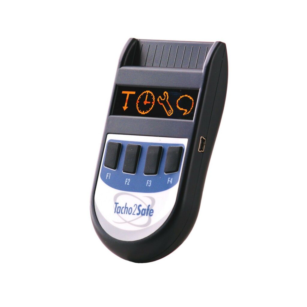 Der Tacho2Safe ist ein modernes Auslesegerät für Tachographen und Fahrerkarten.