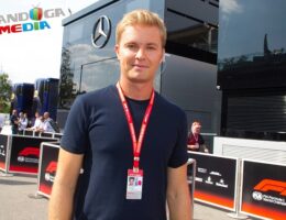 Nico Rosberg ist für RTL im Formel 1 Fahrerlager, Copyright: Mandoga Media