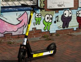 E-Scooter Marke hive jetzt mit Special-Design Edition