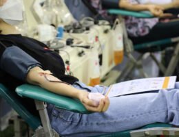 Südkorea: Shincheonji Religionsgruppe spendet enorme Menge an Blutplasma für Covid-19 Heilmittel