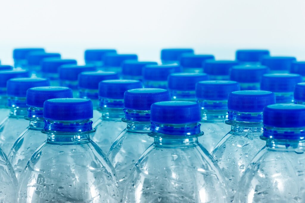 Mehrwegflaschen (Quelle: Pixabay)