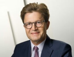 Dr. Matthias Bölke von Schneider Electric wurde zum Vorstandvorsitzenden gewählt
