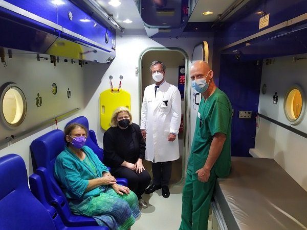 Die Druckkammer als Herzstück der Sauerstoff-Therapie an der BG Unfallklinik Murnau (Bildquelle: @Foto: Josef König für SBL)