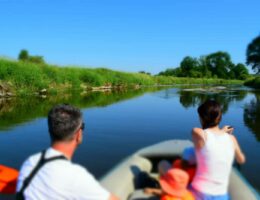 Entspannung pur: eine Bootstour im Landkreis Görlitz entlang der deutsch-polnischen Grenze