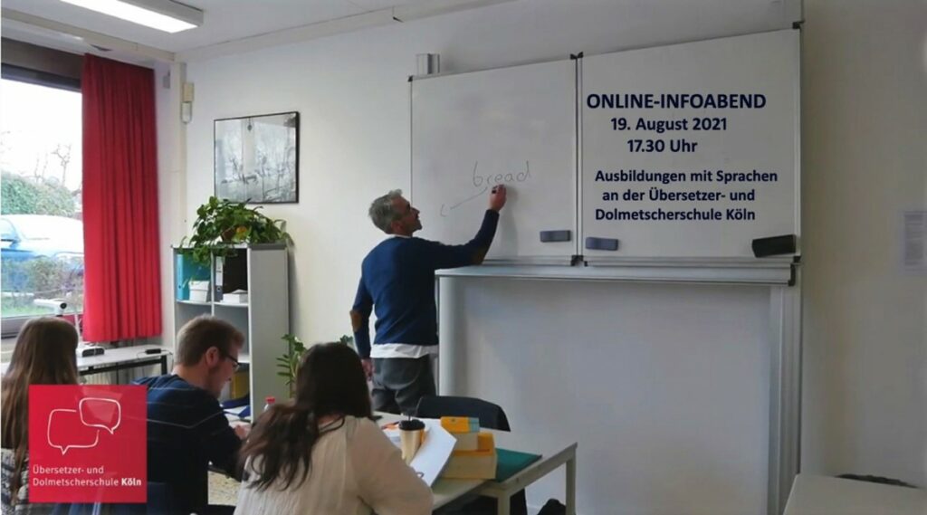 Im Unterricht an der Übersetzer- und Dolmetschersschule Köln  (© RBZ Köln)