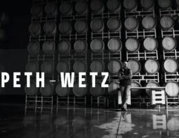 Peth Wetz Weine kaufen jetzt bei WEiNDOTCOM Weinversand