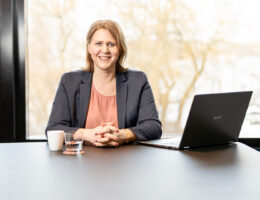 Jutta Reichelt appelliert an Unternehmen und Führungskräfte
