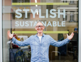 Der Anbieter veganer Sneaker ist happy: Ladenlokale