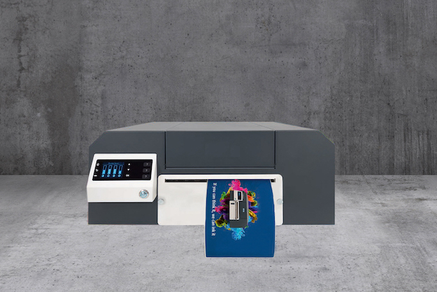 Der Farbetikettendrucker REA LABEL Color JET-2: eine preiswerte Alternative zu externen Druckereien (Die Bildrechte liegen bei dem Verfasser der Mitteilung.)