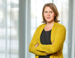 Jutta Reichelt hebt die neue Rolle von Führungskräften hervor und zeigt