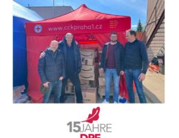 DPE Deutsche Private Equity: Übergabe von Hilfsgüter an das Rote Kreuz in Prag zum Weitertransport in die Ukraine (04.04.2022)