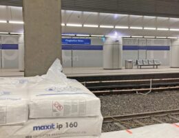 Im Zubringertunnel zum Airport Wien wurde mit "maxit ip 160" der Brandschutz ausgebessert beziehungsweise erneuert. (Foto: maxit)
