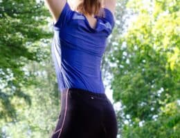Wie Du Rückenschmerzen im Alltag bewältigst - Hanna Schönert "High Energy" Wochen-Programm