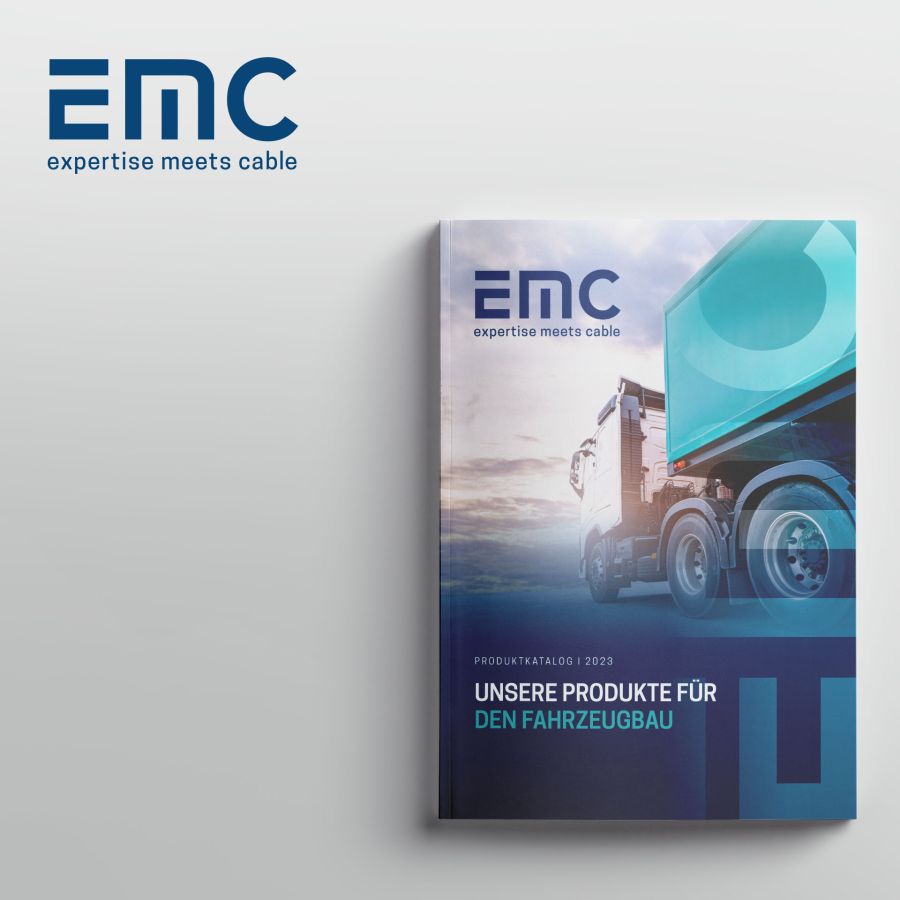 Auf fast 80 Seiten präsentiert EMC-direct Hochleistungsprodukte sowie maßgeschneiderte Servicepakete (© EMC-direct)