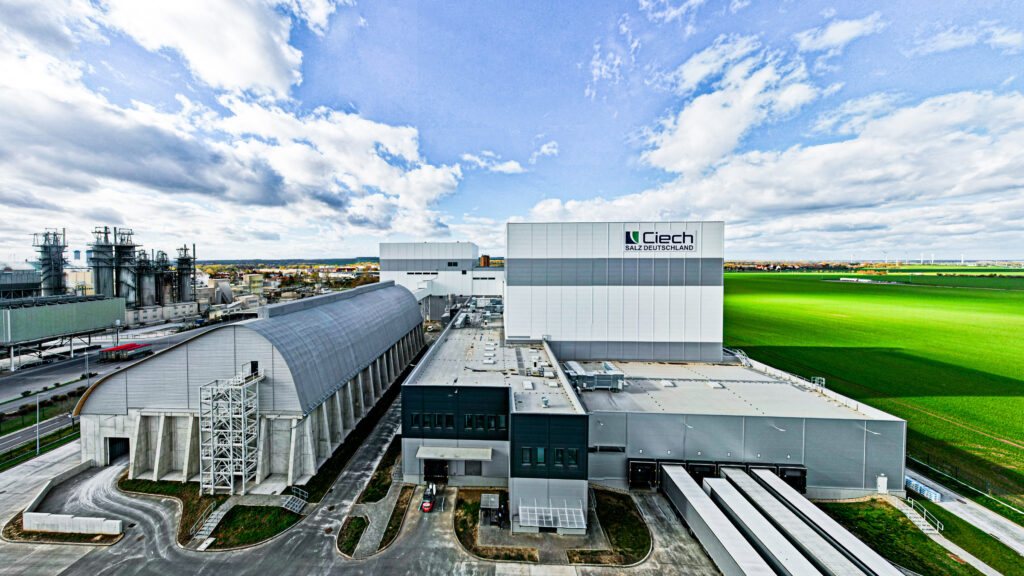 Hin zu einer Produktionskapazität von 450.000 t in 2024: Das fortschrittliche und umweltfreundliche CIECH Salzwerk in Staßfurt