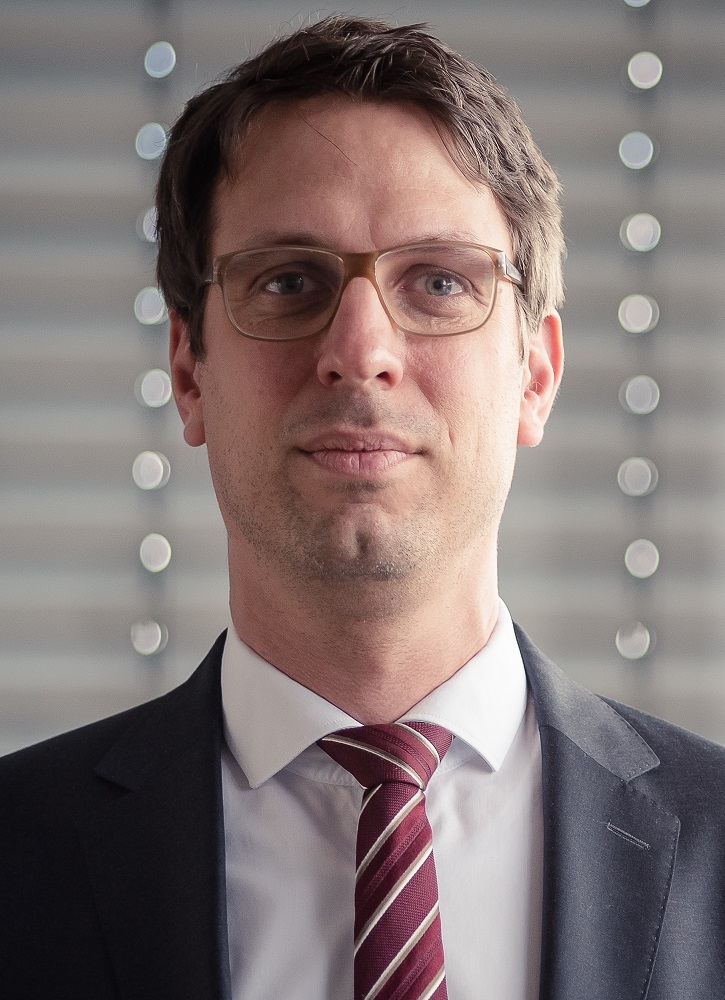 Dr. Jan Moritz Schilling von MOOG hat die GDL vor dem Landesarbeitsgericht Hessen vertreten. (Die Bildrechte liegen bei dem Verfasser der Mitteilung.)