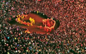 2024 Zhangjiajie Laternenfest zum Jahr des Drachen feiert