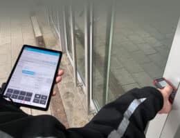 FENSTERBAU FRONTALE 2024: die neuartige metiscale Fensteraufmaß-App live auf der Messe zu testen
