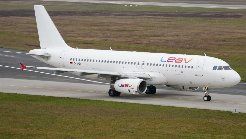 Das Kurz- und Mittelstreckenflugzeug A320-232 ist Teil der Flotte von LEAV Aviation. (Quelle: LEAV) (Die Bildrechte liegen bei dem Verfasser der Mitteilung.)
