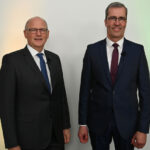 Finanzvorstand Hermann Hesseler (li.) und Vorstandsvorsitzender Dr. Dirk Köckler (Die Bildrechte liegen bei dem Verfasser der Mitteilung.)